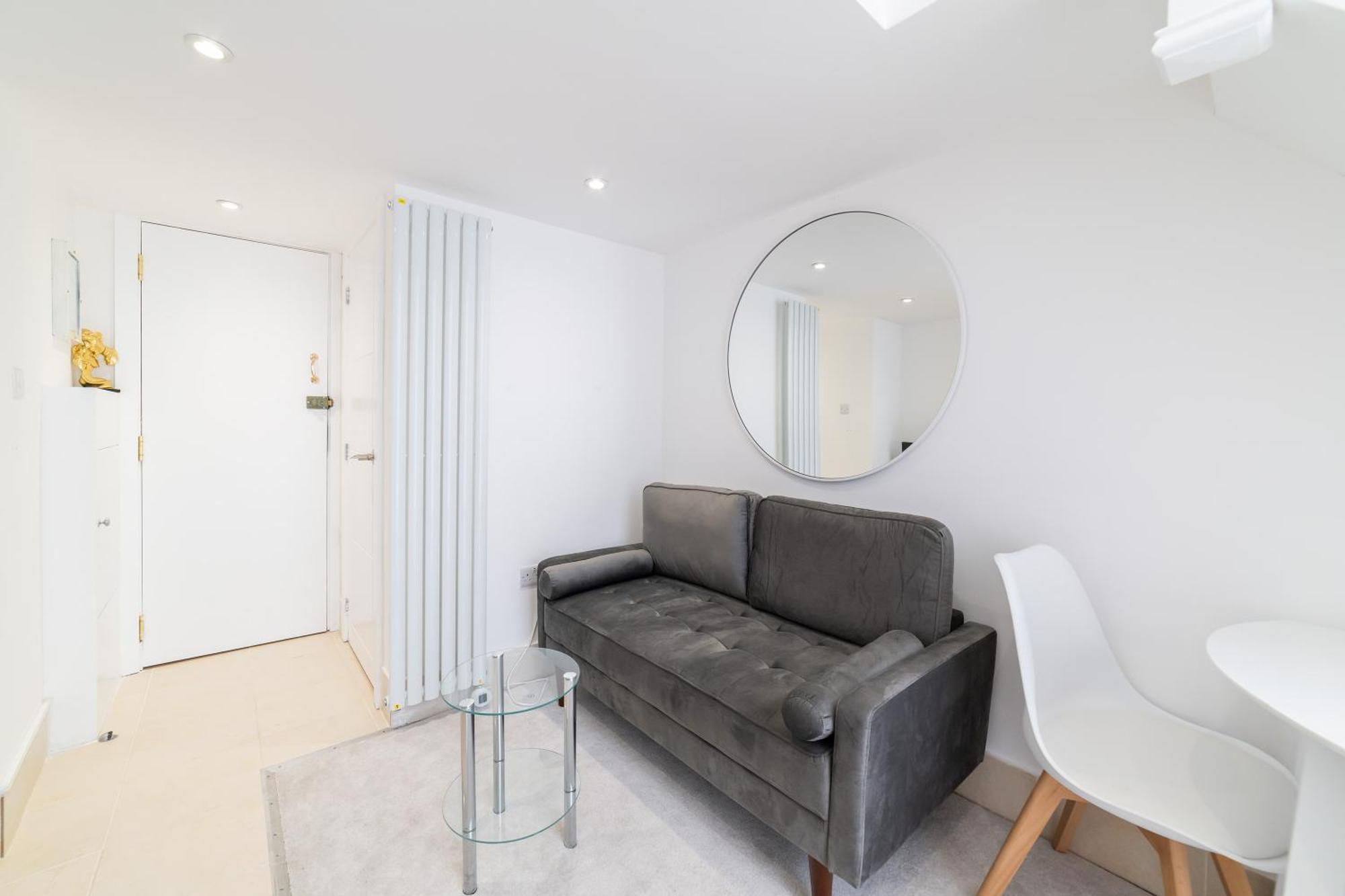 Studio By Hyde Park Лондон Экстерьер фото